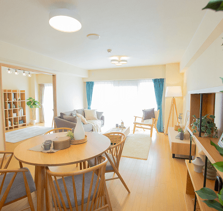 明るい部屋の写真