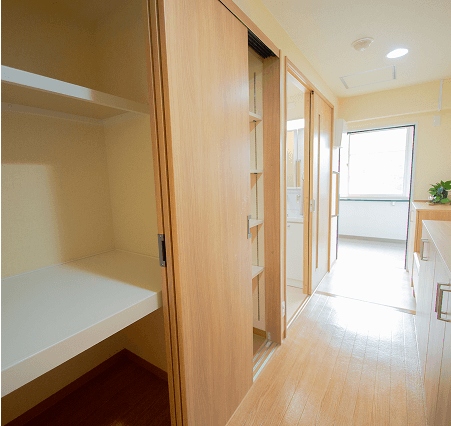 明るい廊下の写真